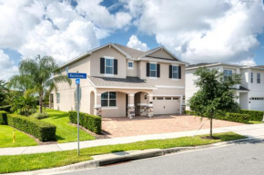 Exquisite Home with Media Room & Games near Disney by Rentyl - 7600M